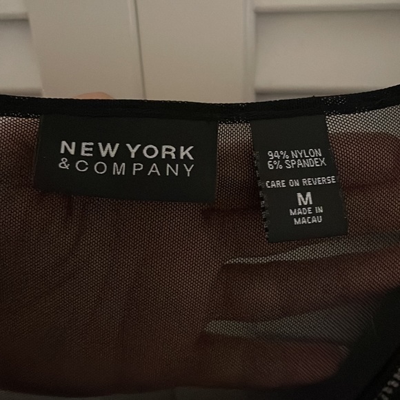 New York & Company Size Medium Blouse - Picture 3 of 6